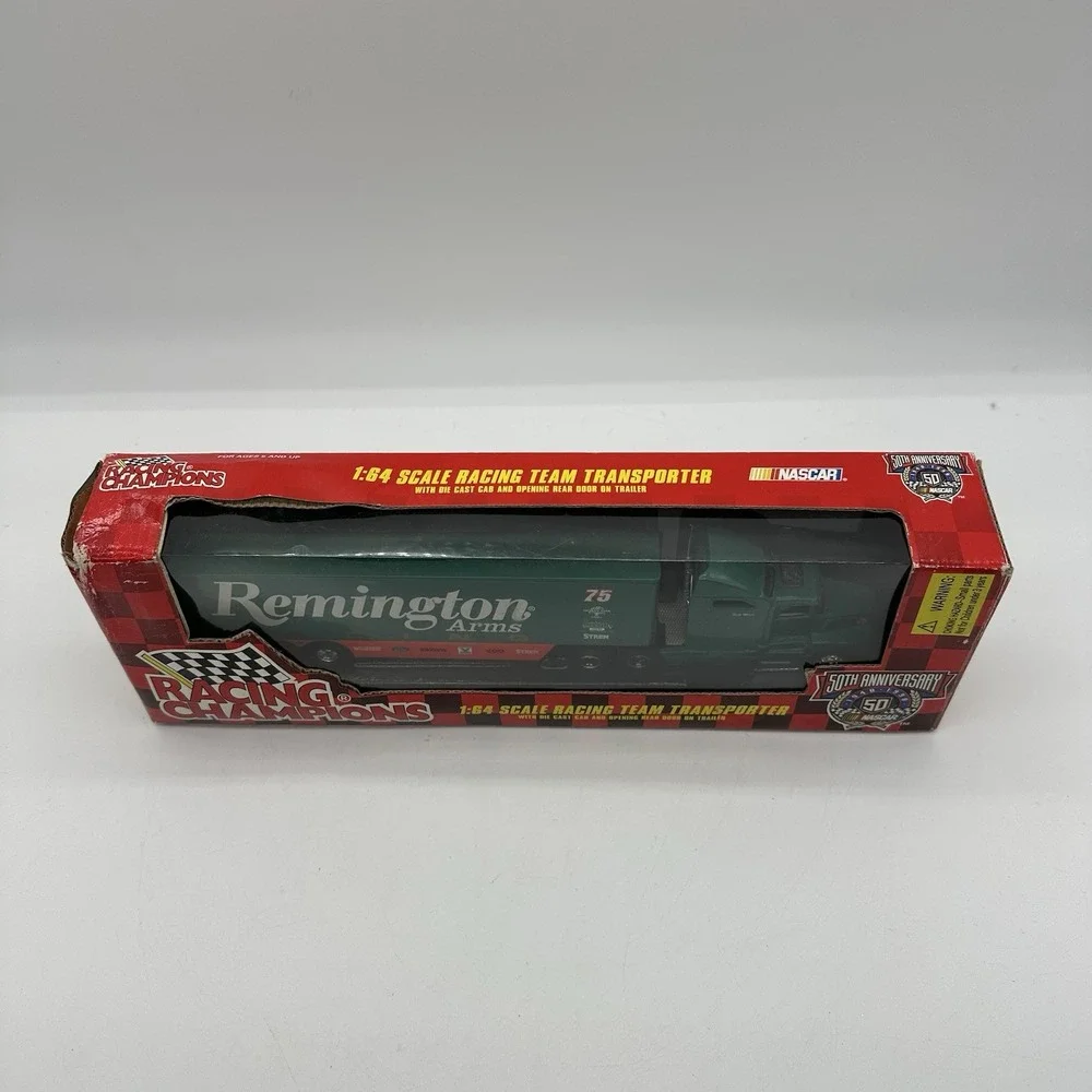 Racing Champions 1/64 Scale 03400 Remington Arms Racing Team Transporter Hauler